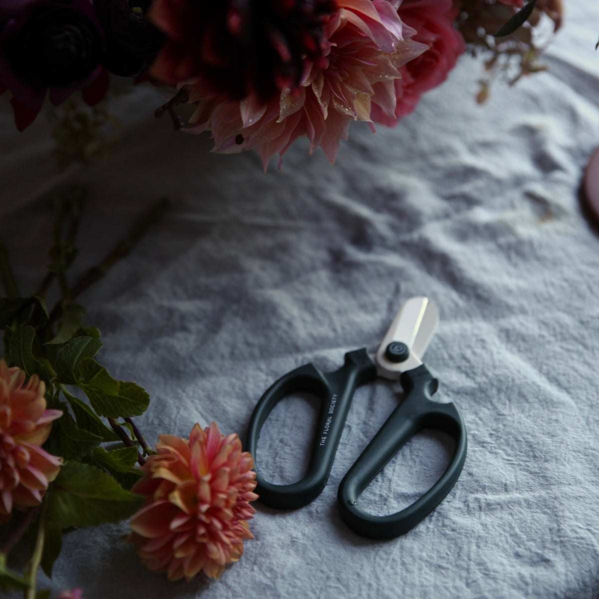Japanese Floral Clippers