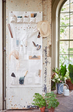 CanvasWallOrganizer
