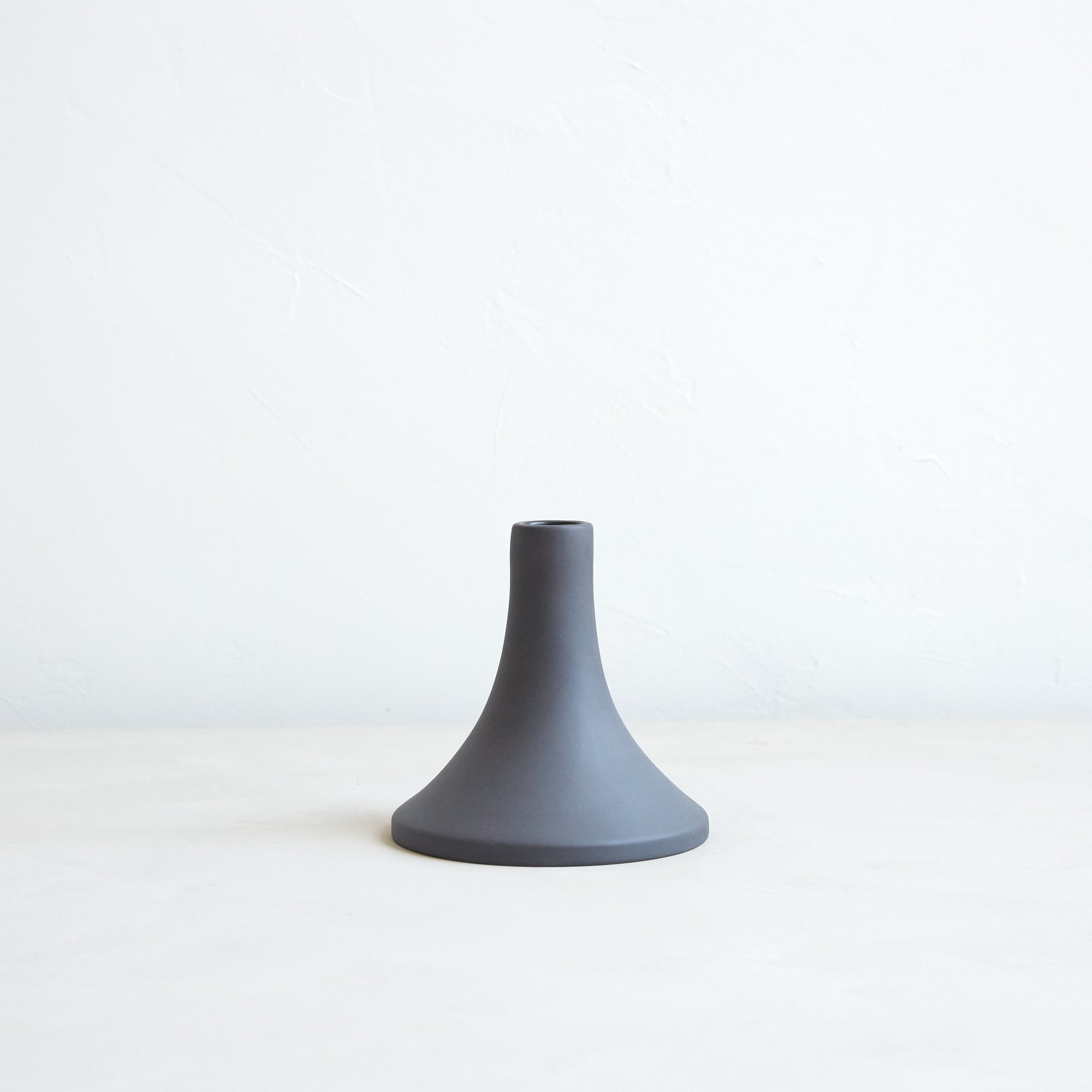 Ceramic Grand Taper Holder Smoke_Black