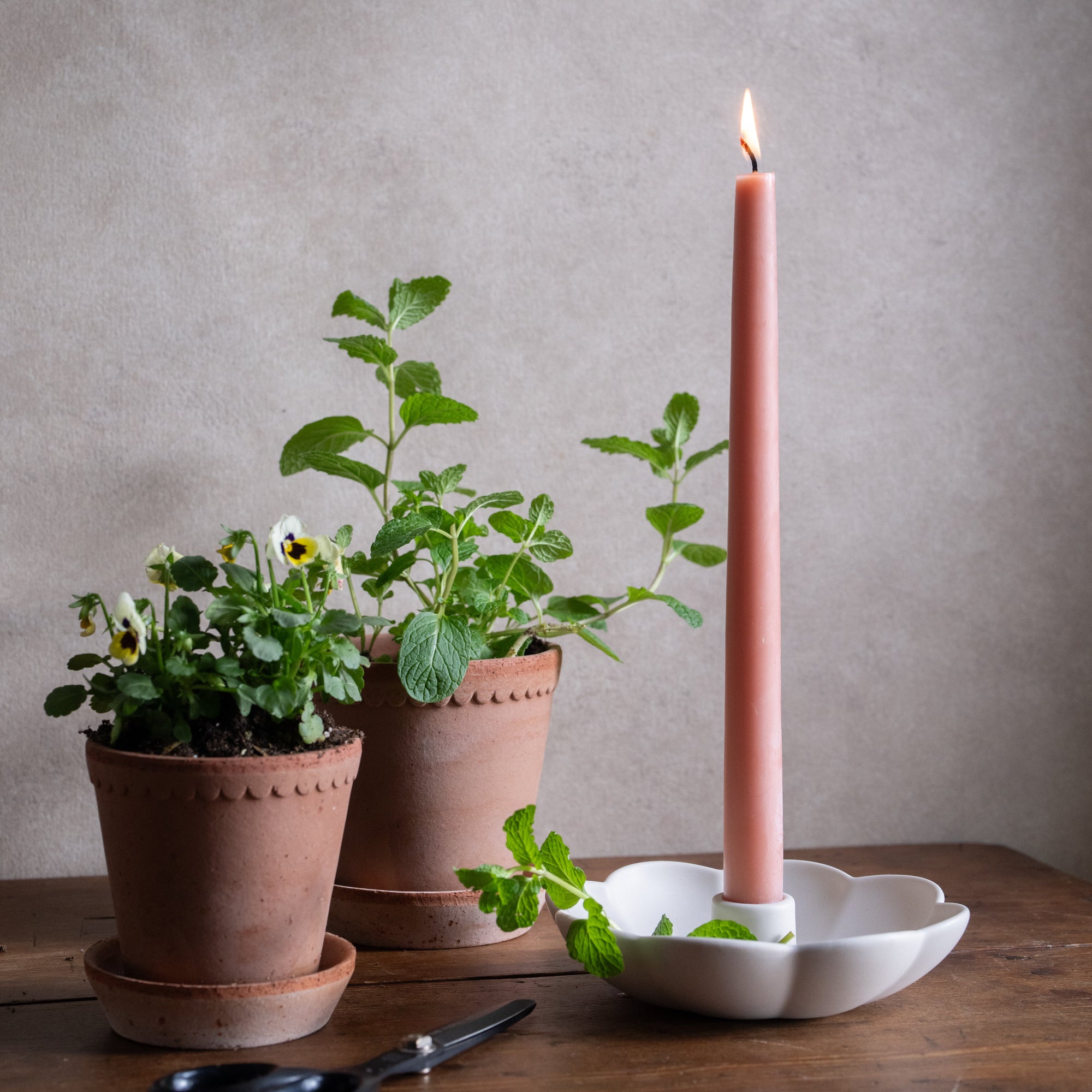 Fleur Taper Holder Wide