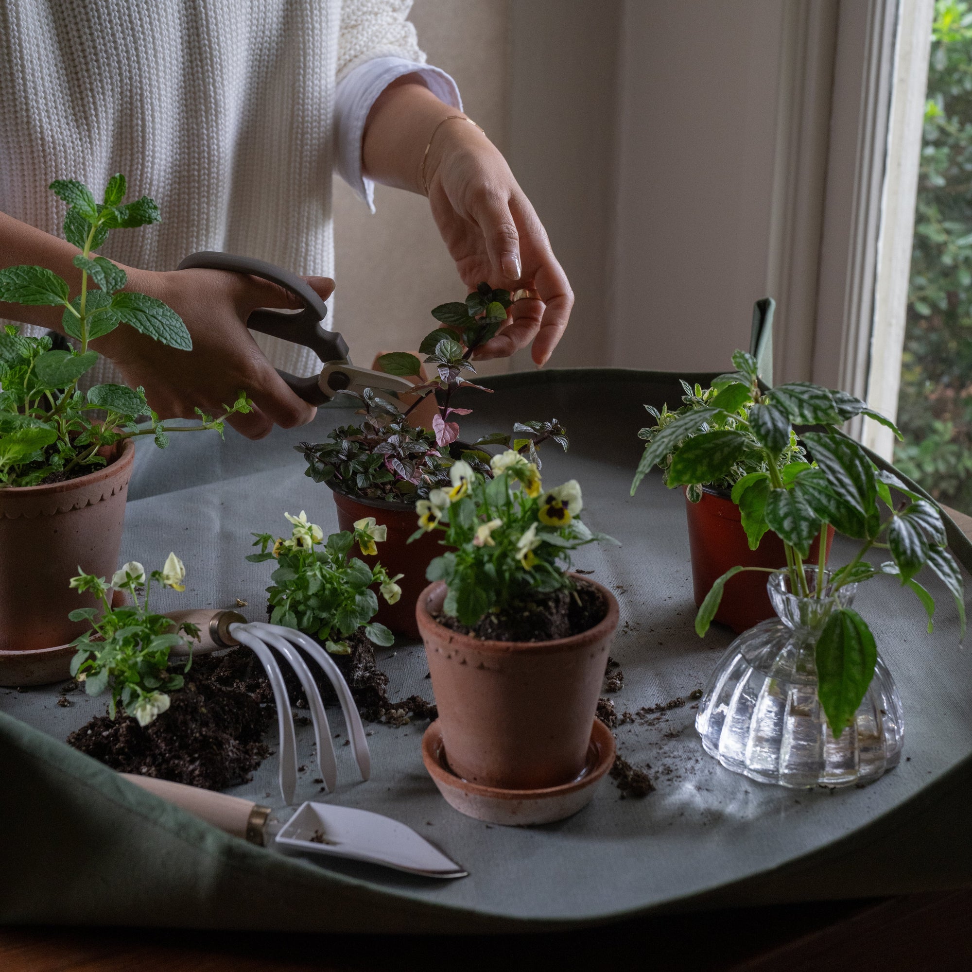 Japanese Floral Clippers_Peat