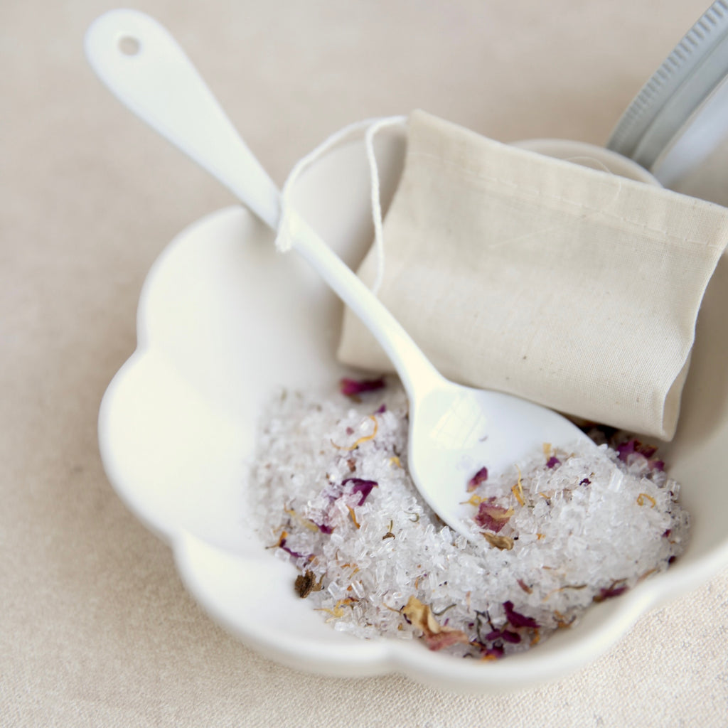 The Floral Society Botanical Blend Bath Soak