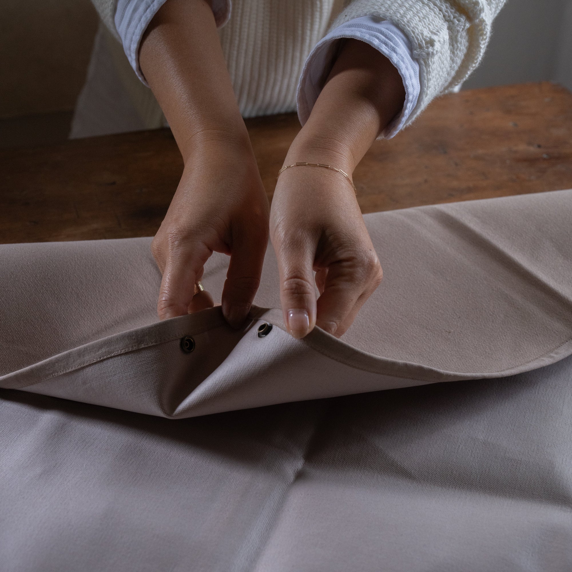 Workshop Mat_Potting Mat_Greige Snaps